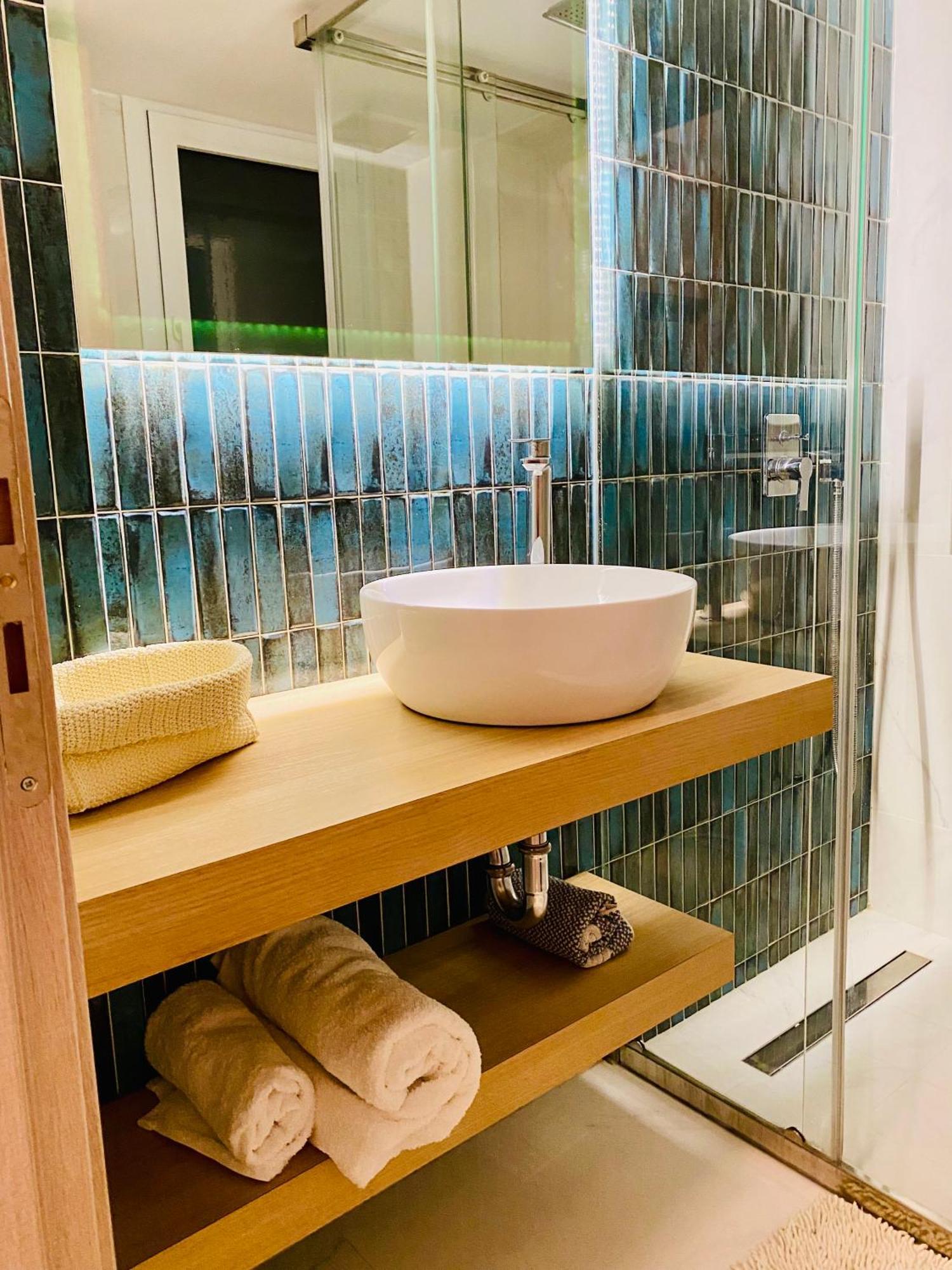 Antinoros Inn, Stylish Apartment,3' To Metro Ateny Zewnętrze zdjęcie